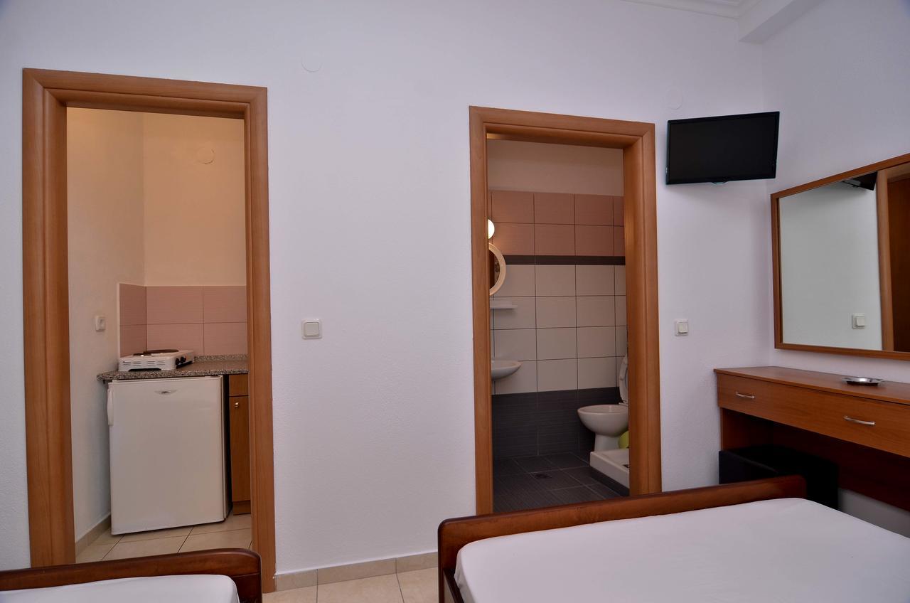 Giannis Hotel Paralía Dış mekan fotoğraf