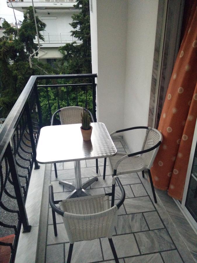 Giannis Hotel Paralía Dış mekan fotoğraf