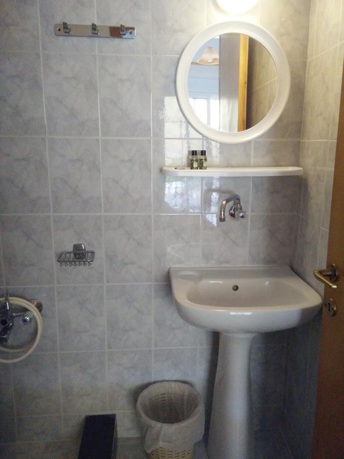 Giannis Hotel Paralía Dış mekan fotoğraf