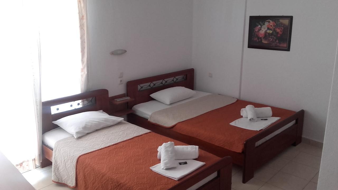 Giannis Hotel Paralía Dış mekan fotoğraf